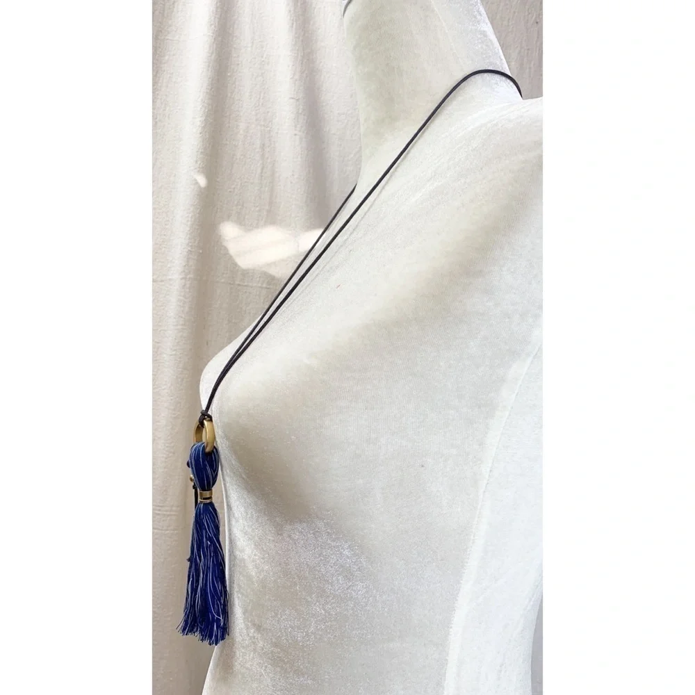 Madewell Blue Tassel Matte Gold Necklace - Picture 2 of 6